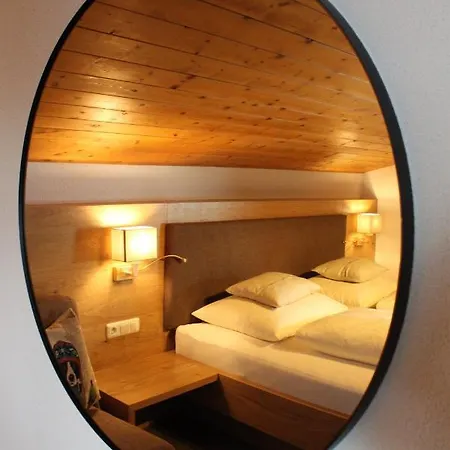 Haus Biberkopf Apartamento *